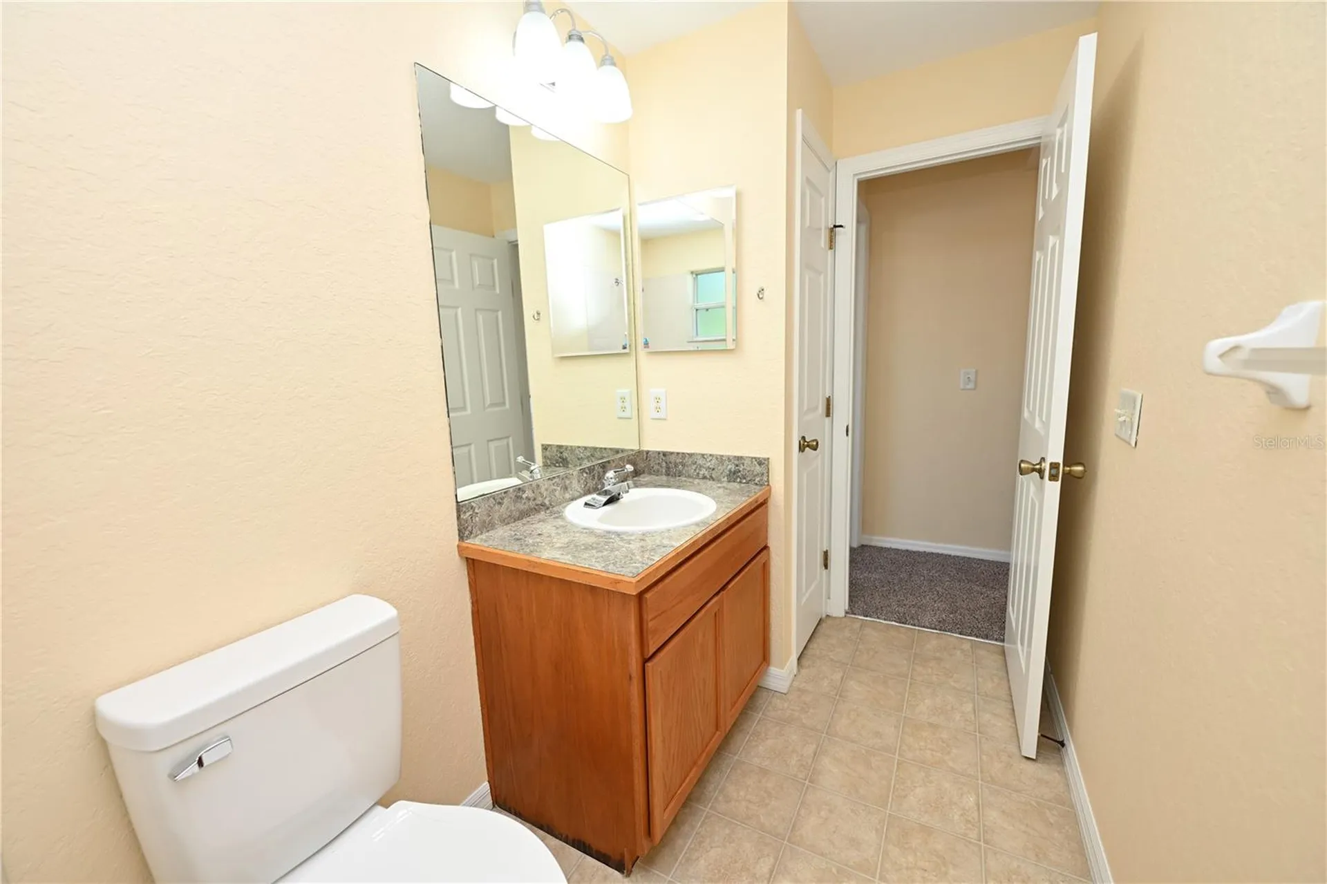 2010 Hatteras Point Lakeland FL 33813