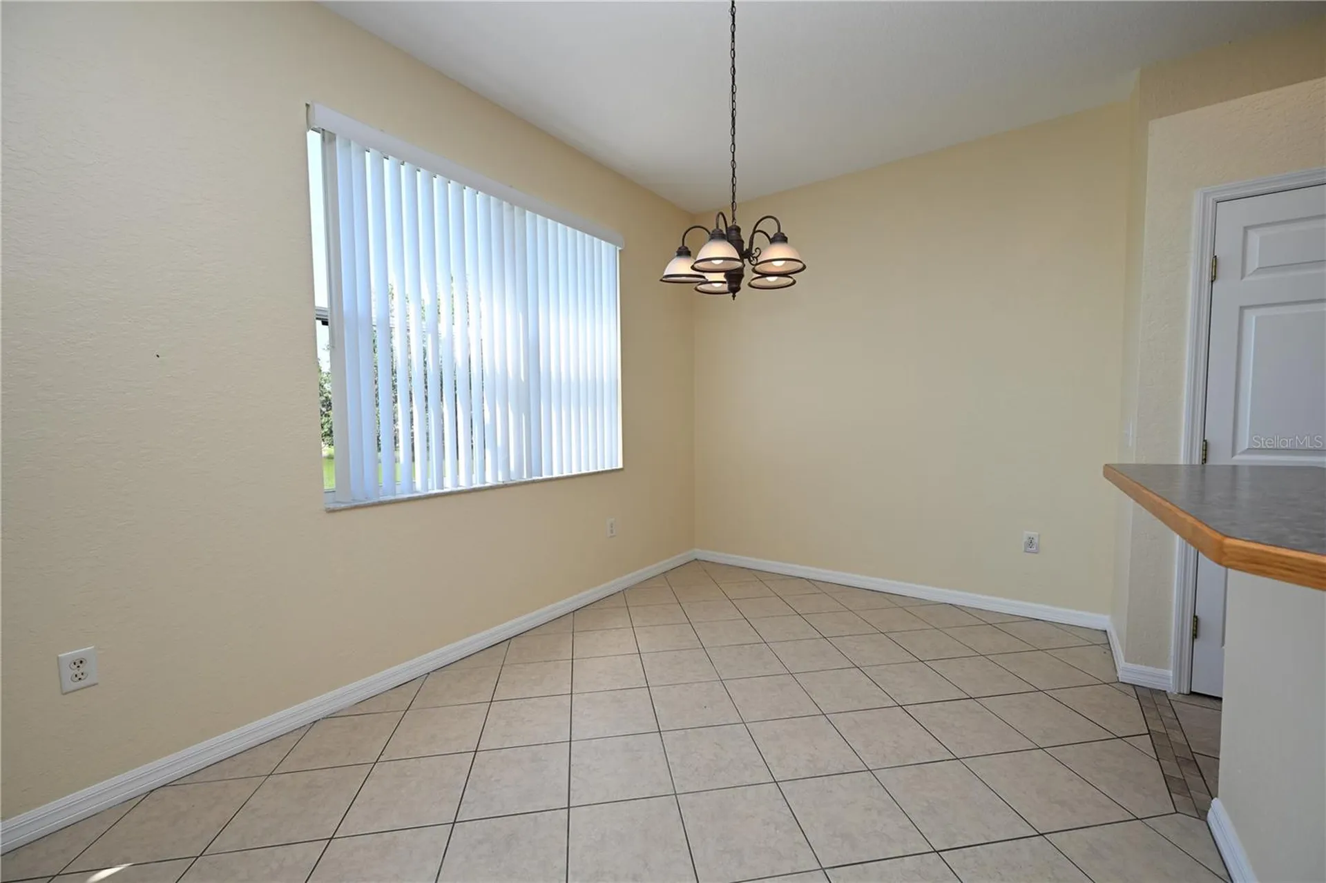 2010 Hatteras Point Lakeland FL 33813