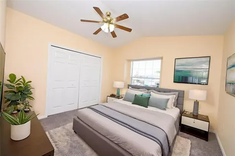 2010 Hatteras Point Lakeland FL 33813