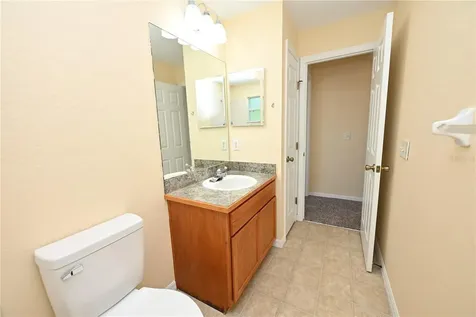 2010 Hatteras Point Lakeland FL 33813