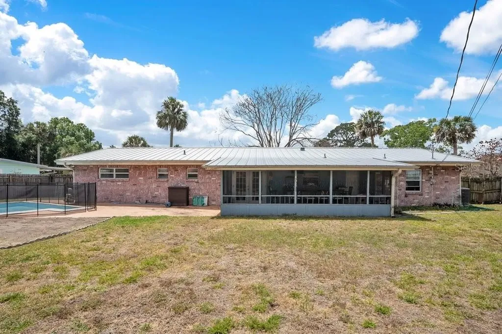 7615 Northern Oak Street Melbourne FL 32904