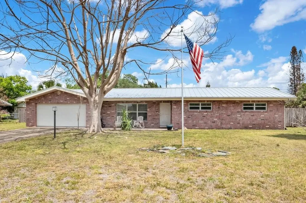 7615 Northern Oak Street Melbourne FL 32904