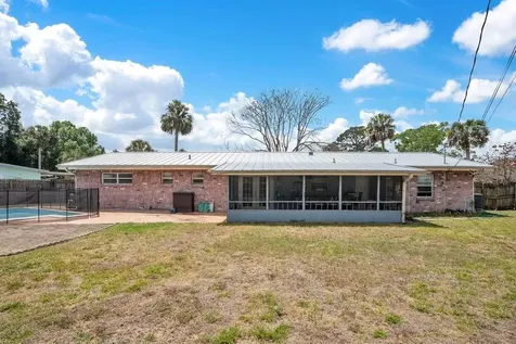 7615 Northern Oak Street Melbourne FL 32904