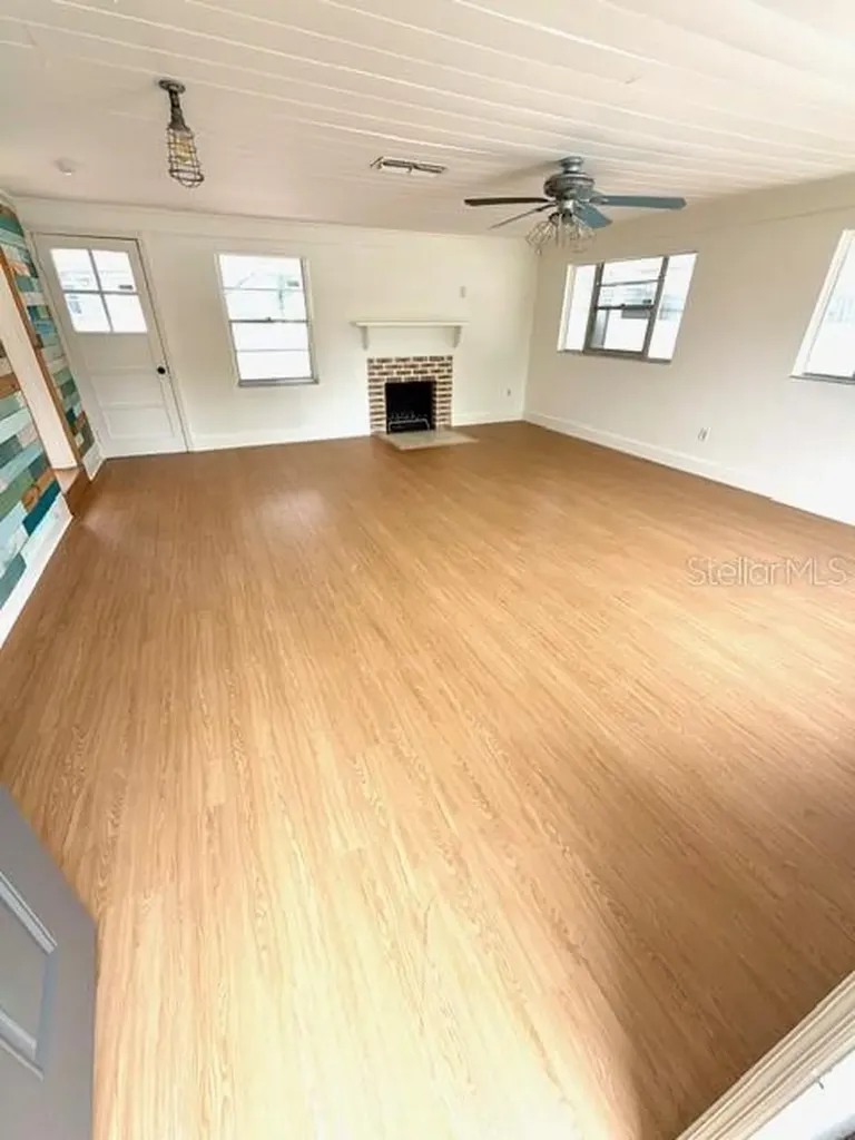 1607 Crestwood Drive Orlando FL 32804