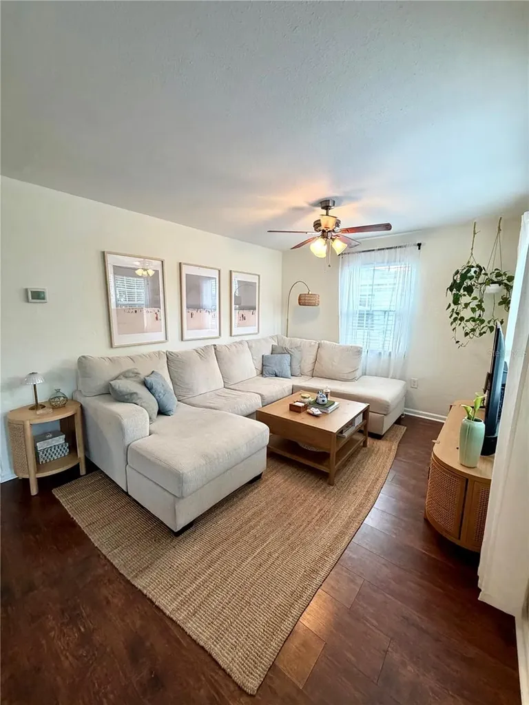 2842 15th Avenue N St Petersburg FL 33713