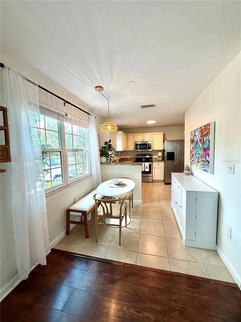 2842 15th Avenue N St Petersburg FL 33713