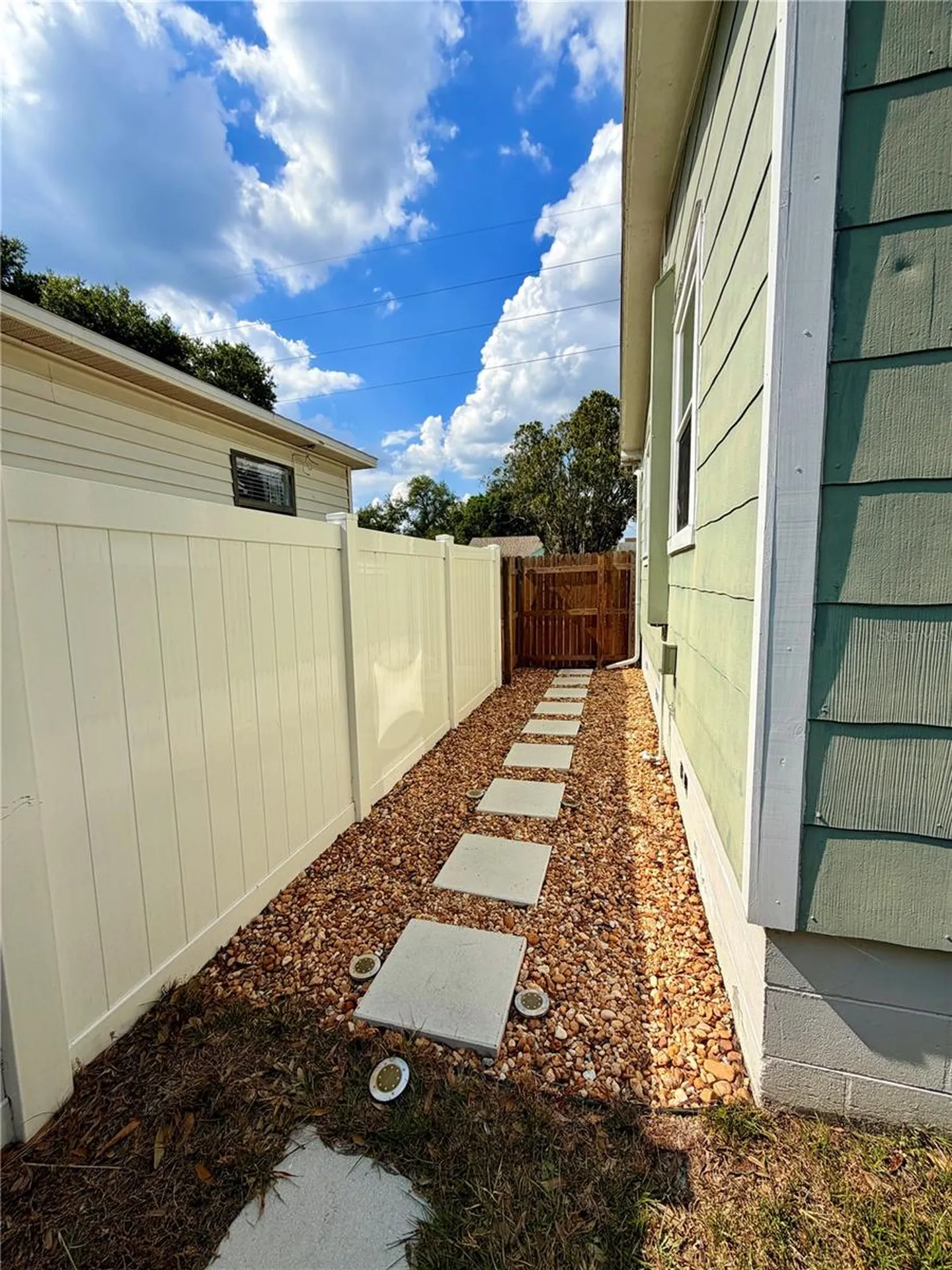2842 15th Avenue N St Petersburg FL 33713