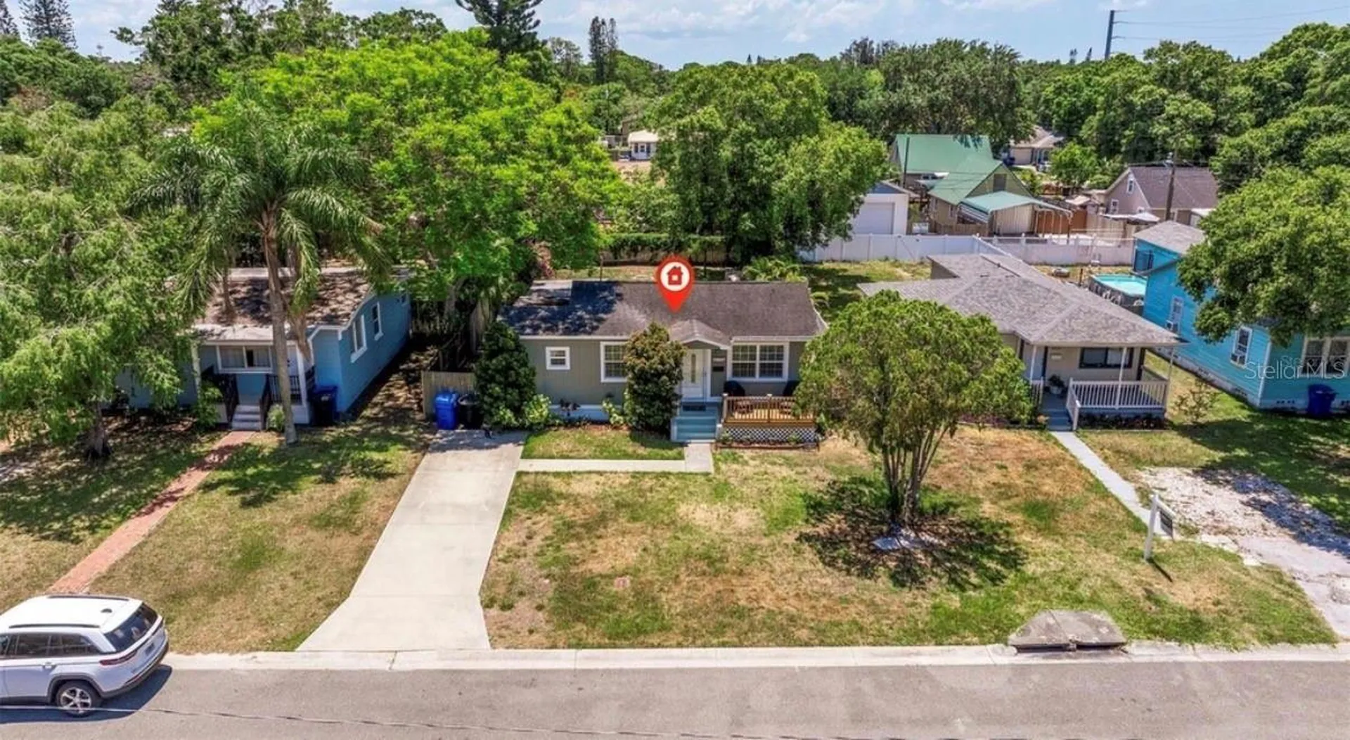 2842 15th Avenue N St Petersburg FL 33713