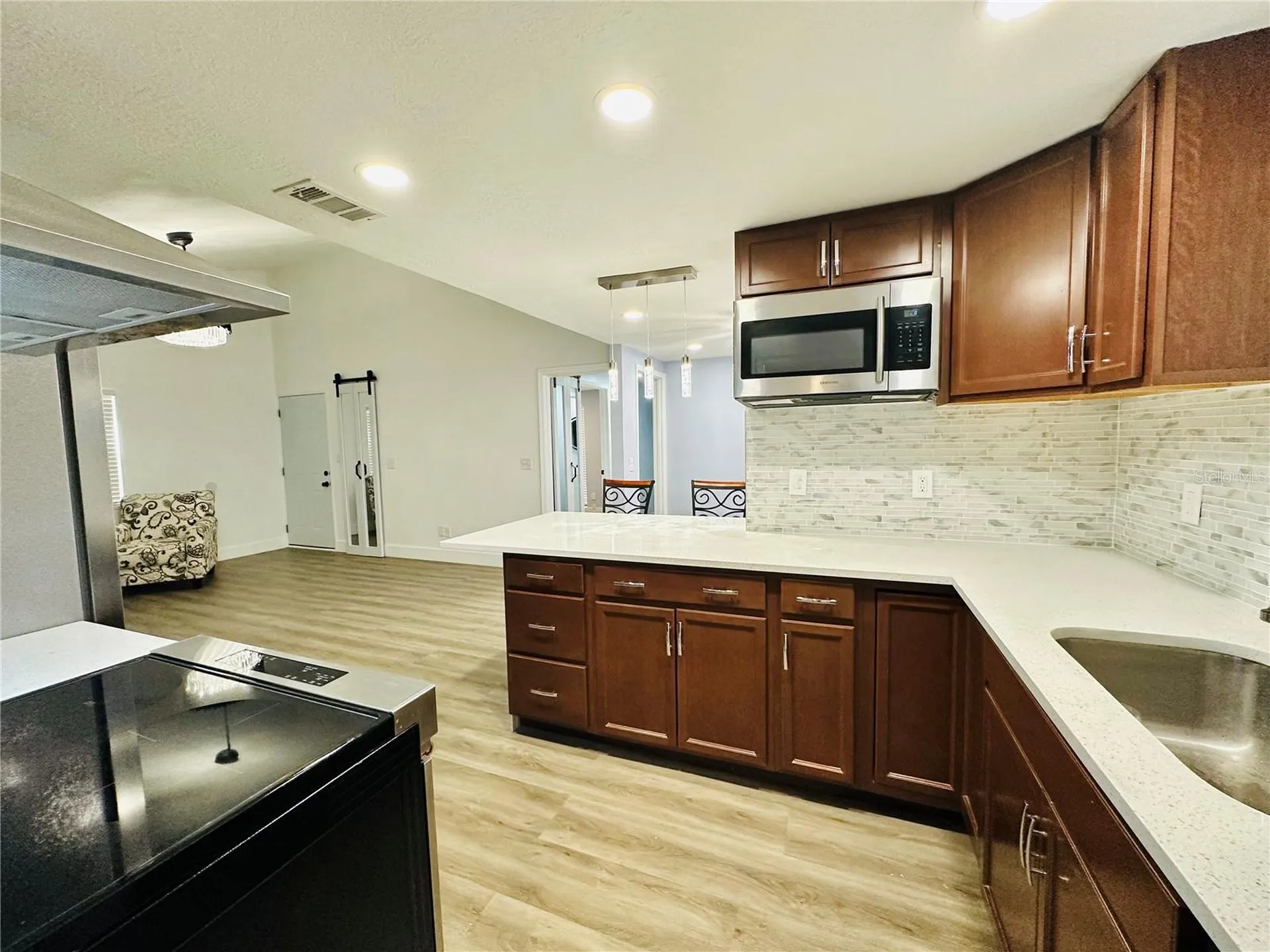 8203 Olivewood Place Tampa FL 33615