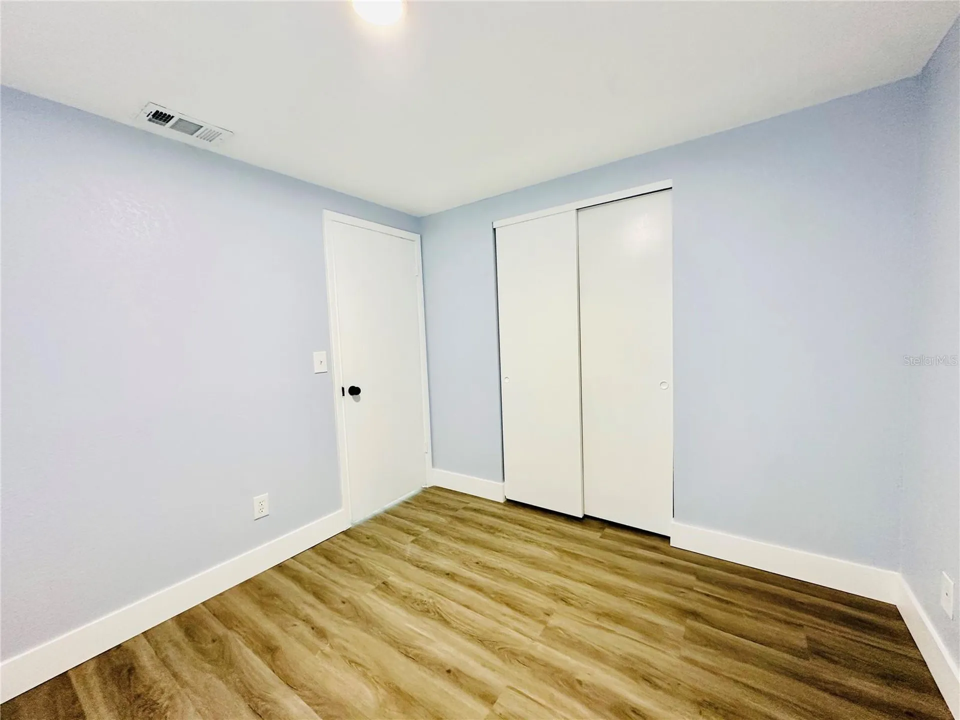 8203 Olivewood Place Tampa FL 33615