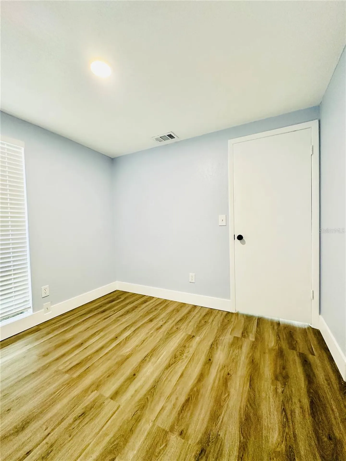 8203 Olivewood Place Tampa FL 33615
