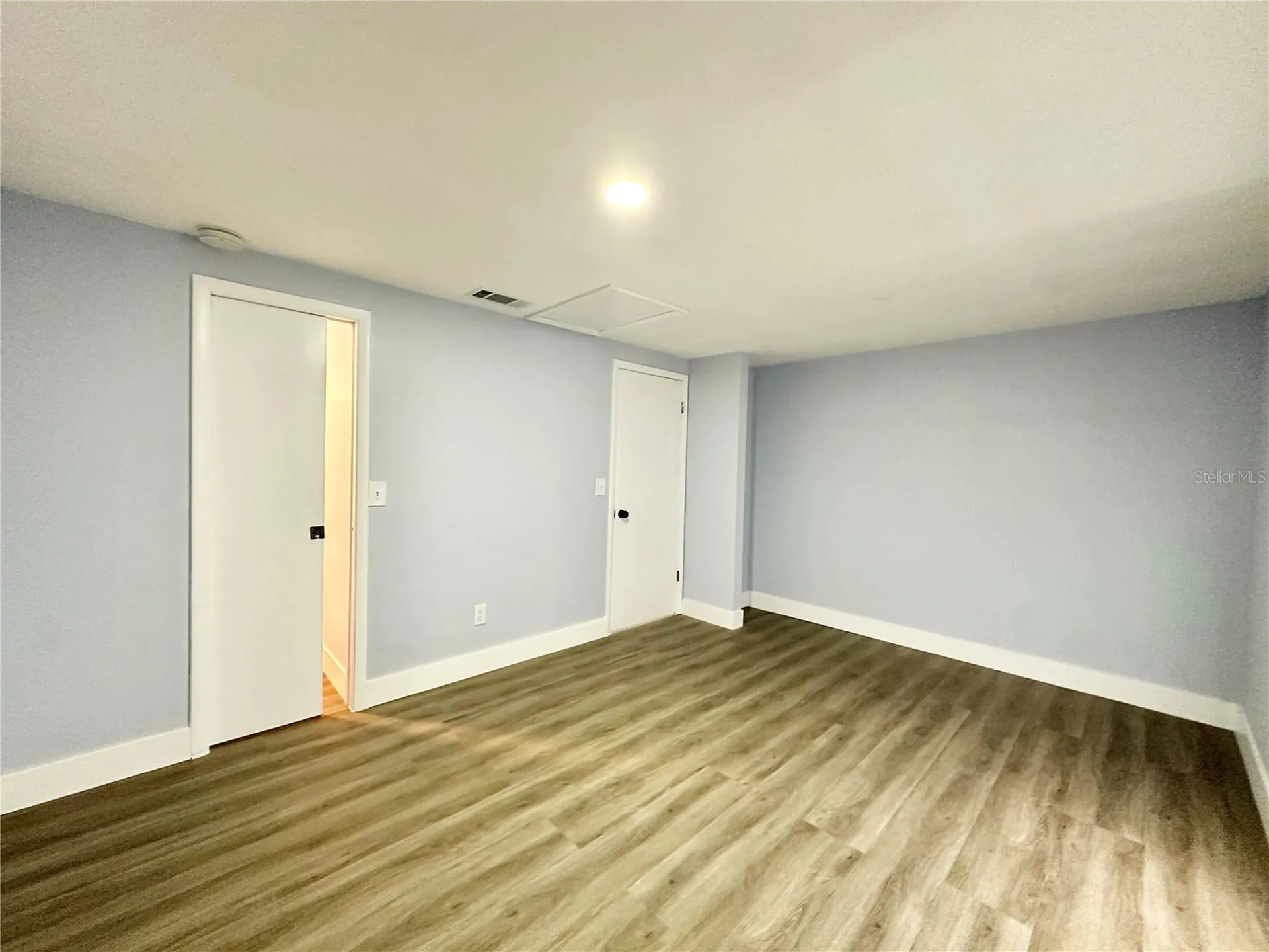 8203 Olivewood Place Tampa FL 33615