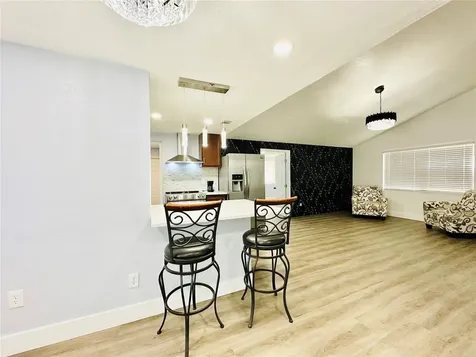 8203 Olivewood Place Tampa FL 33615