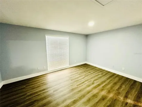 8203 Olivewood Place Tampa FL 33615