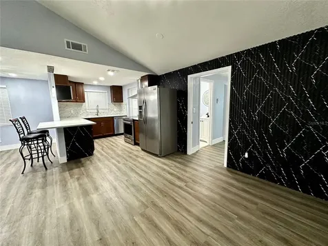 8203 Olivewood Place Tampa FL 33615