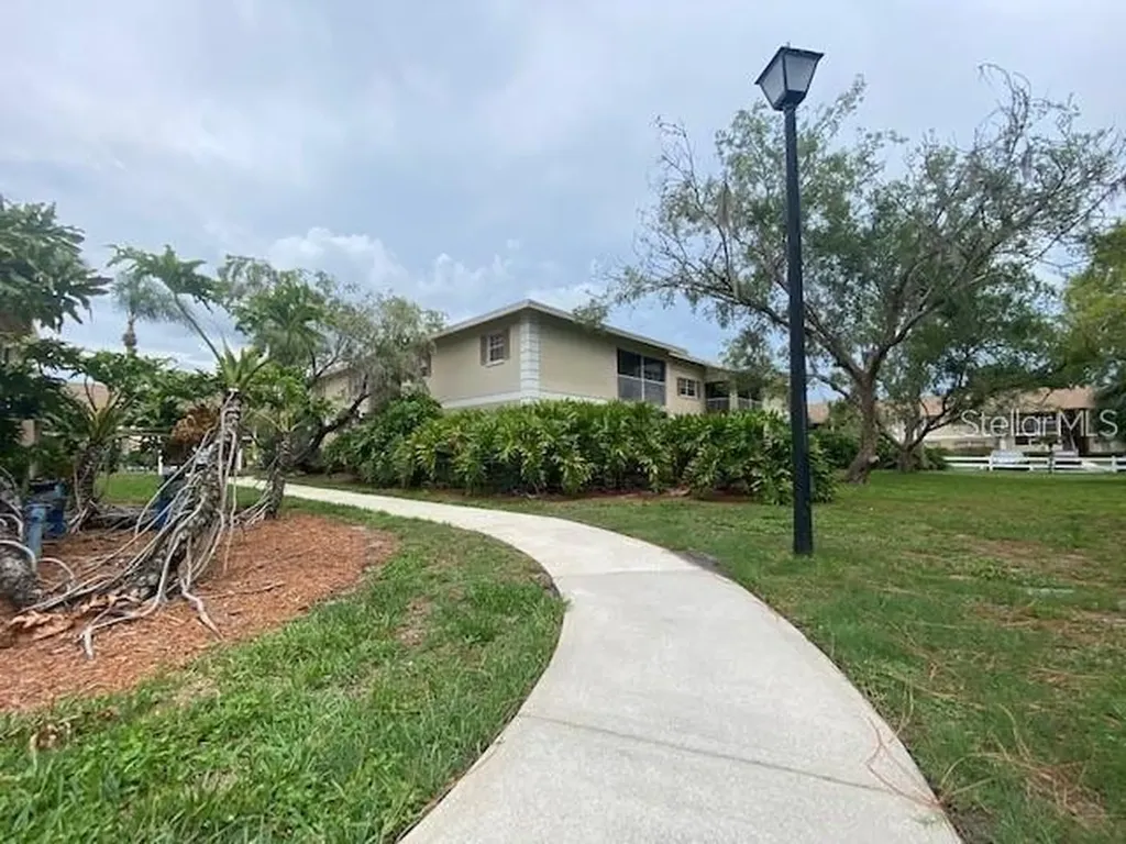 1656 Sunny Brook Lane NE Palm Bay FL 32905