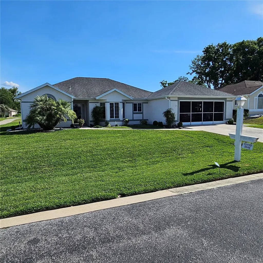 5046 NW 21st Loop Ocala FL 34482