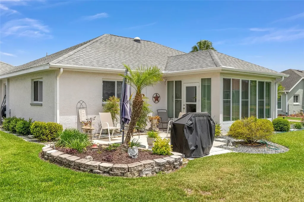 5046 NW 21st Loop Ocala FL 34482