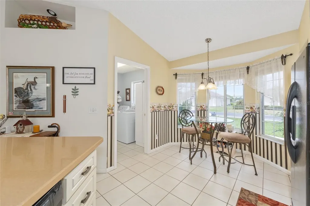 5046 NW 21st Loop Ocala FL 34482
