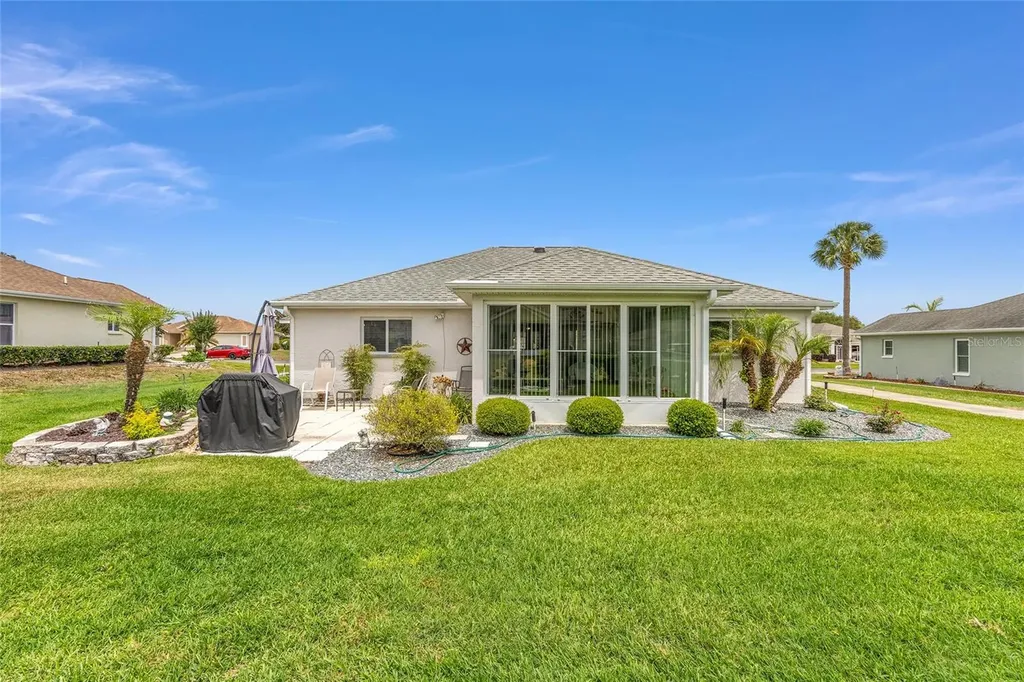 5046 NW 21st Loop Ocala FL 34482