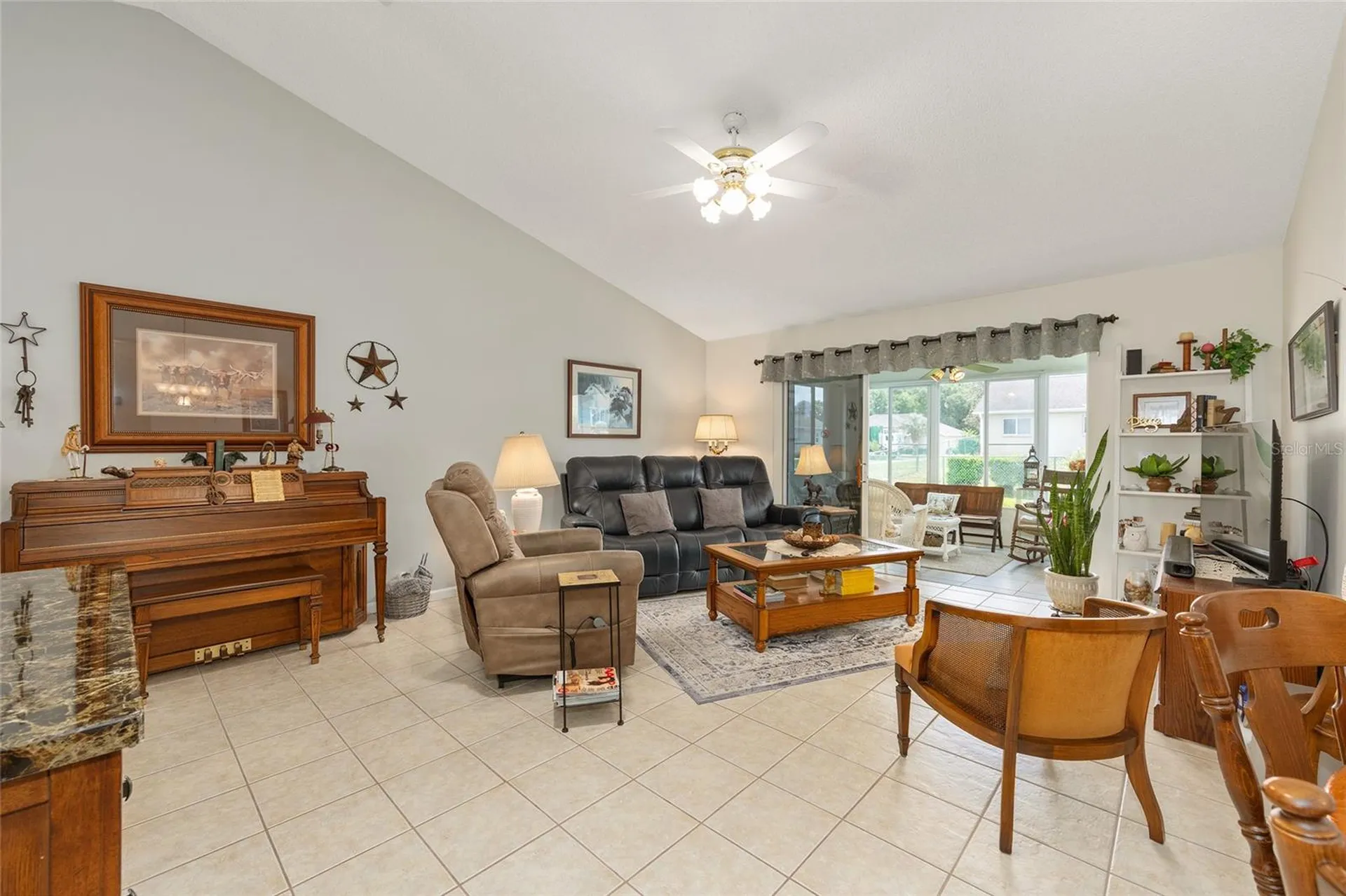 5046 NW 21st Loop Ocala FL 34482