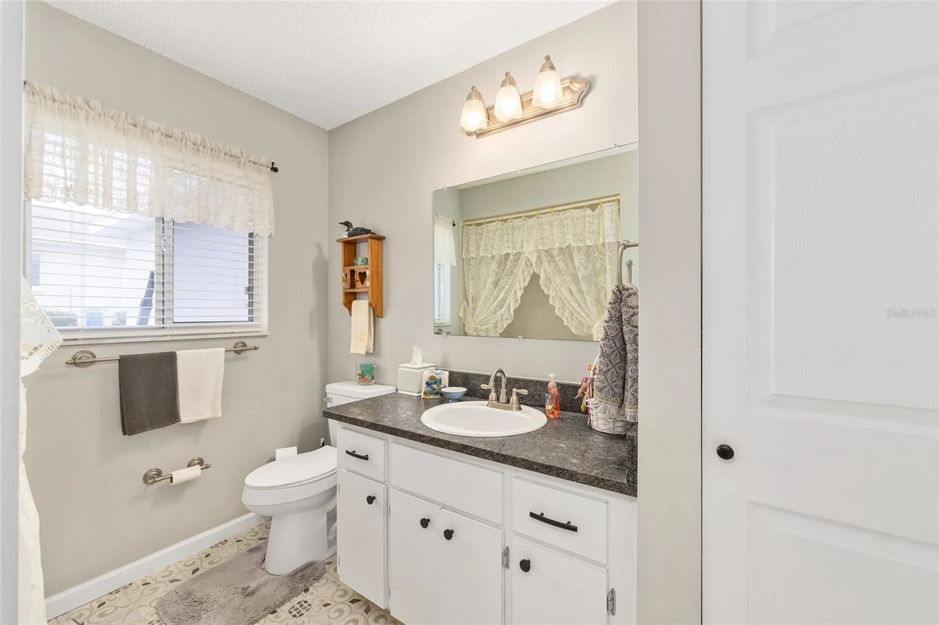 5046 NW 21st Loop Ocala FL 34482