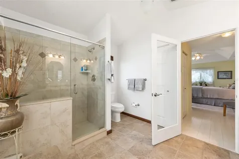 5046 NW 21st Loop Ocala FL 34482