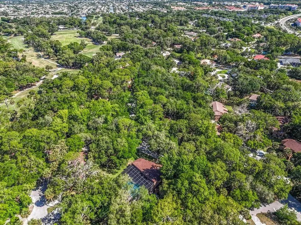 10 Oakmont Court Palm Coast FL 32137