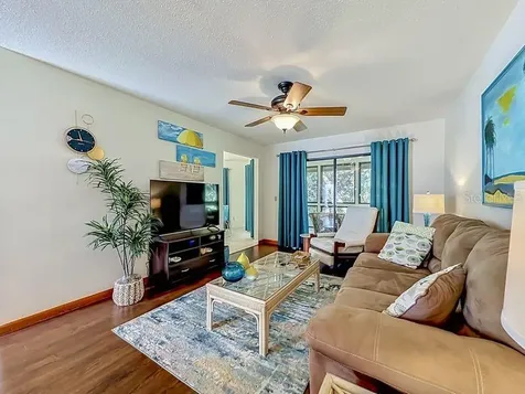 10 Oakmont Court Palm Coast FL 32137