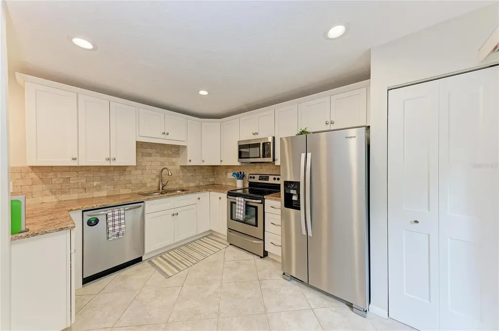 1709 Clower Creek Drive Sarasota FL 34231
