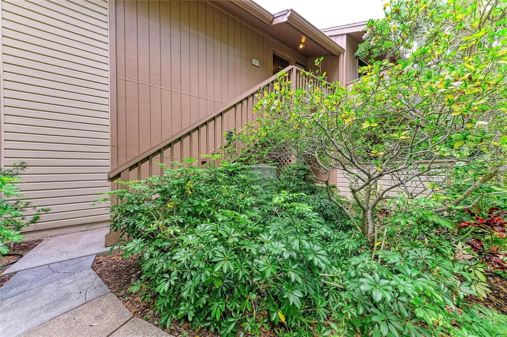 1709 Clower Creek Drive Sarasota FL 34231