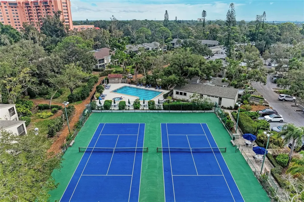 1709 Clower Creek Drive Sarasota FL 34231