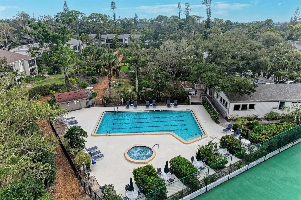 1709 Clower Creek Drive Sarasota FL 34231