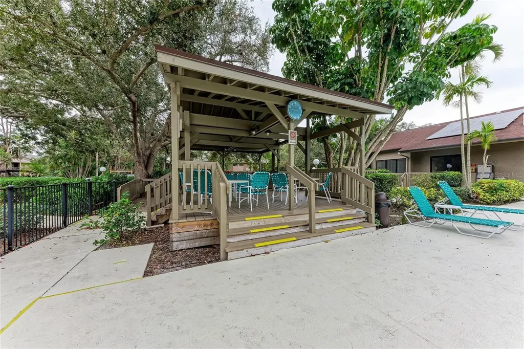 1709 Clower Creek Drive Sarasota FL 34231