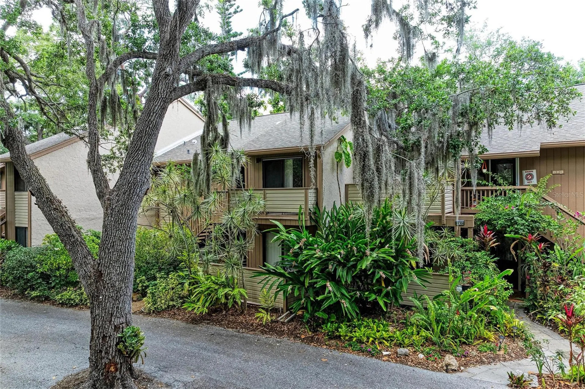 1709 Clower Creek Drive Sarasota FL 34231