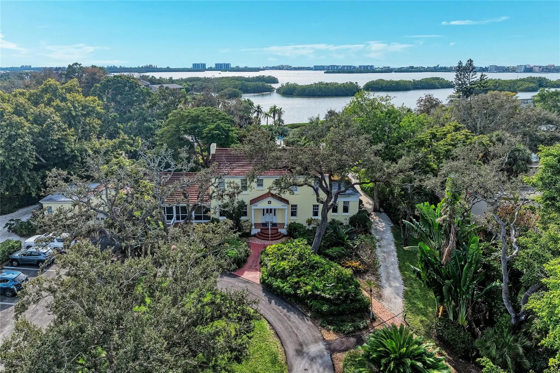 1709 Clower Creek Drive Sarasota FL 34231