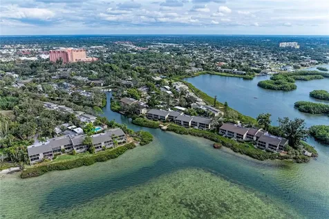 1709 Clower Creek Drive Sarasota FL 34231
