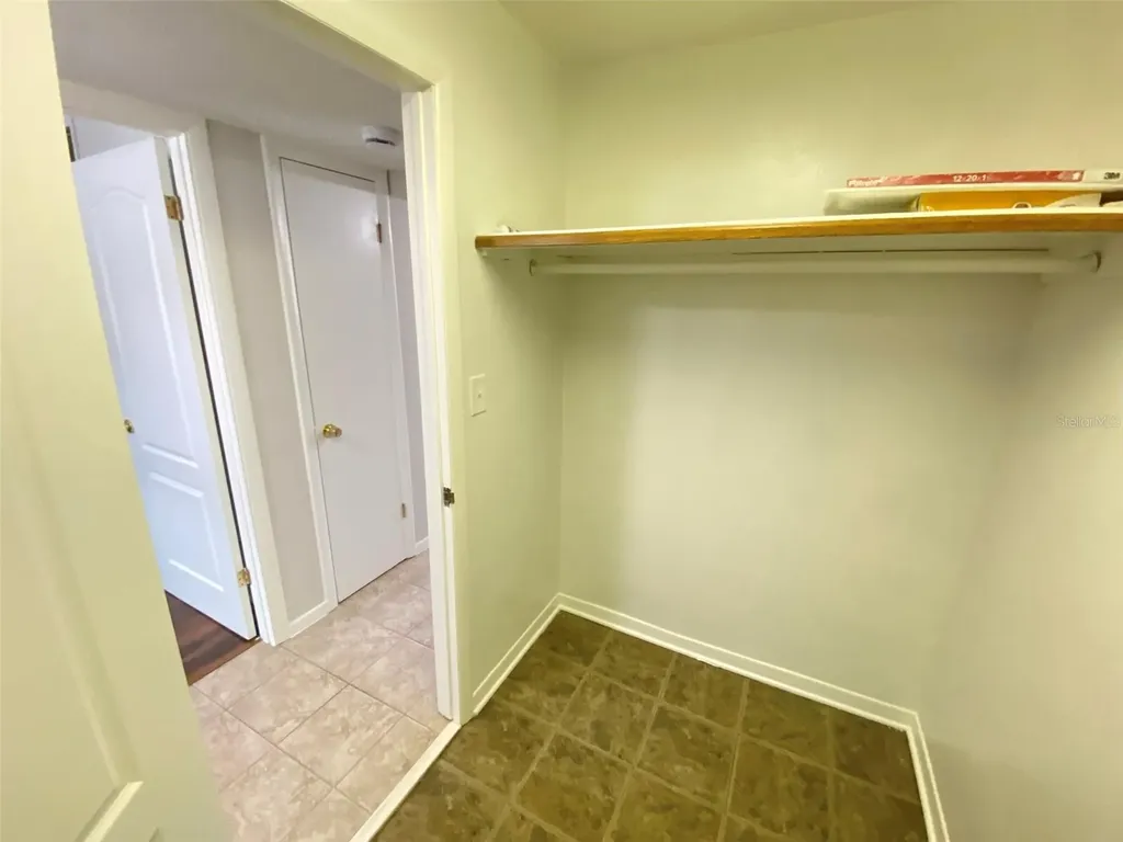 320 Lakeview Street Orlando FL 32804