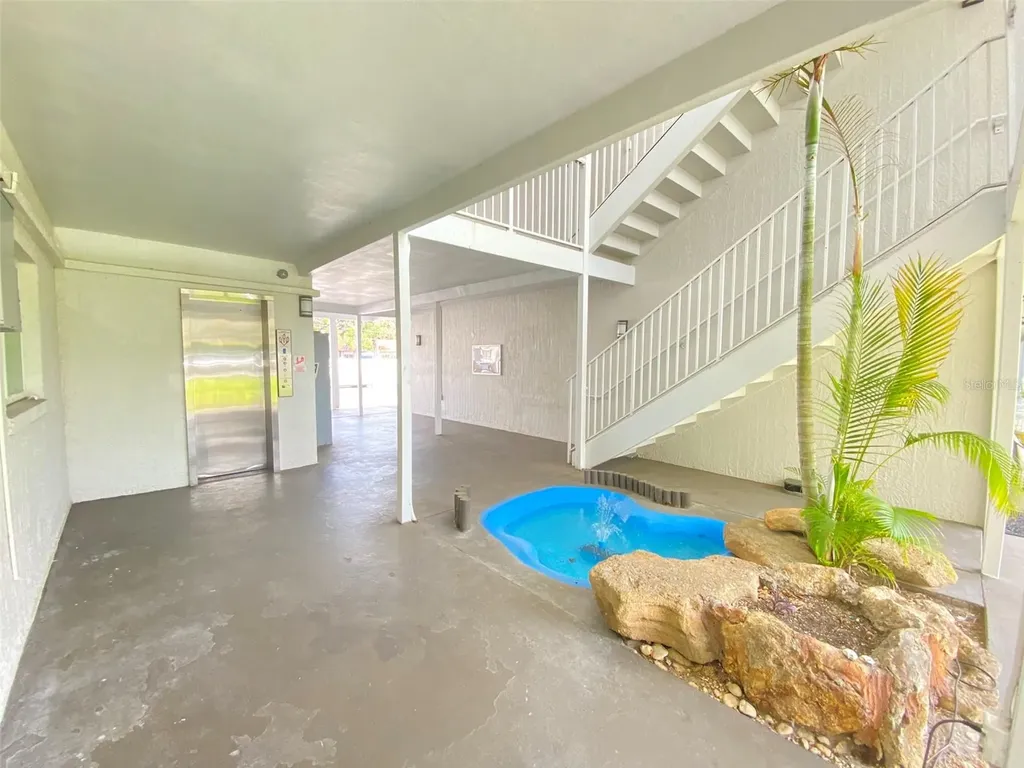 320 Lakeview Street Orlando FL 32804