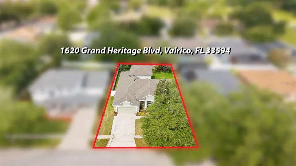 1620 Grand Heritage Boulevard Valrico FL 33594