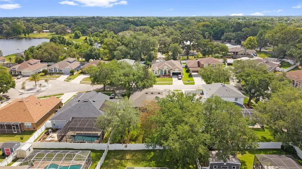 1620 Grand Heritage Boulevard Valrico FL 33594