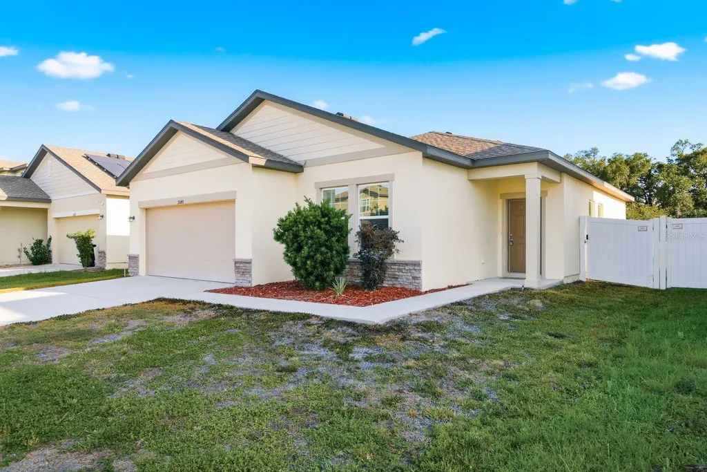 35145 Daisy Meadow Loop Zephyrhills FL 33541