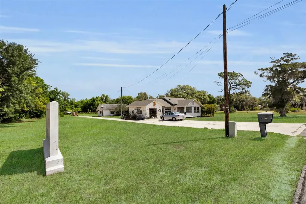 5223 Eagles Nest Road Fruitland Park FL 34731