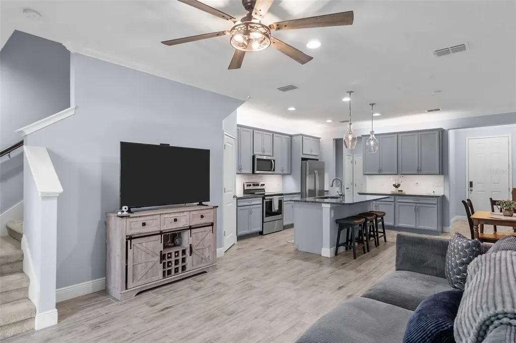 14221 Pondhawk Tampa FL 33625