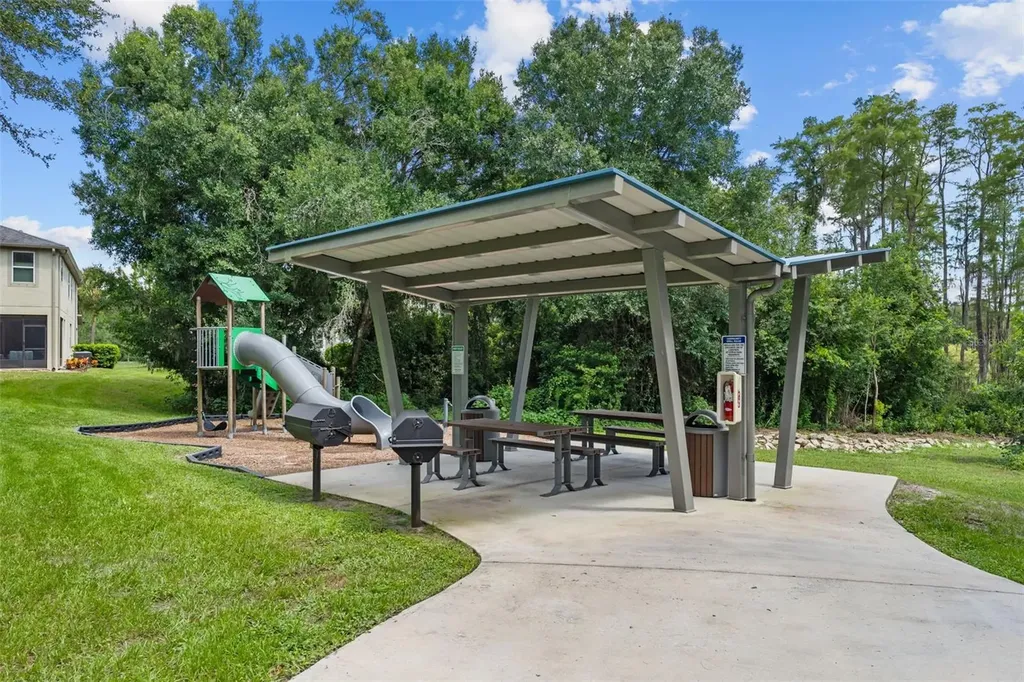 14221 Pondhawk Tampa FL 33625