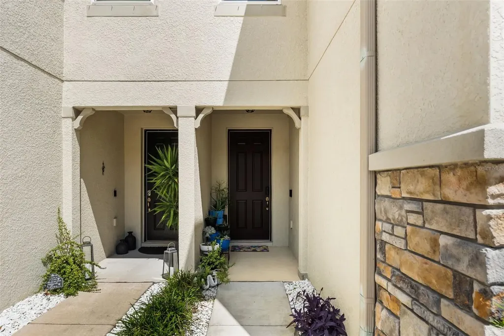 14221 Pondhawk Tampa FL 33625