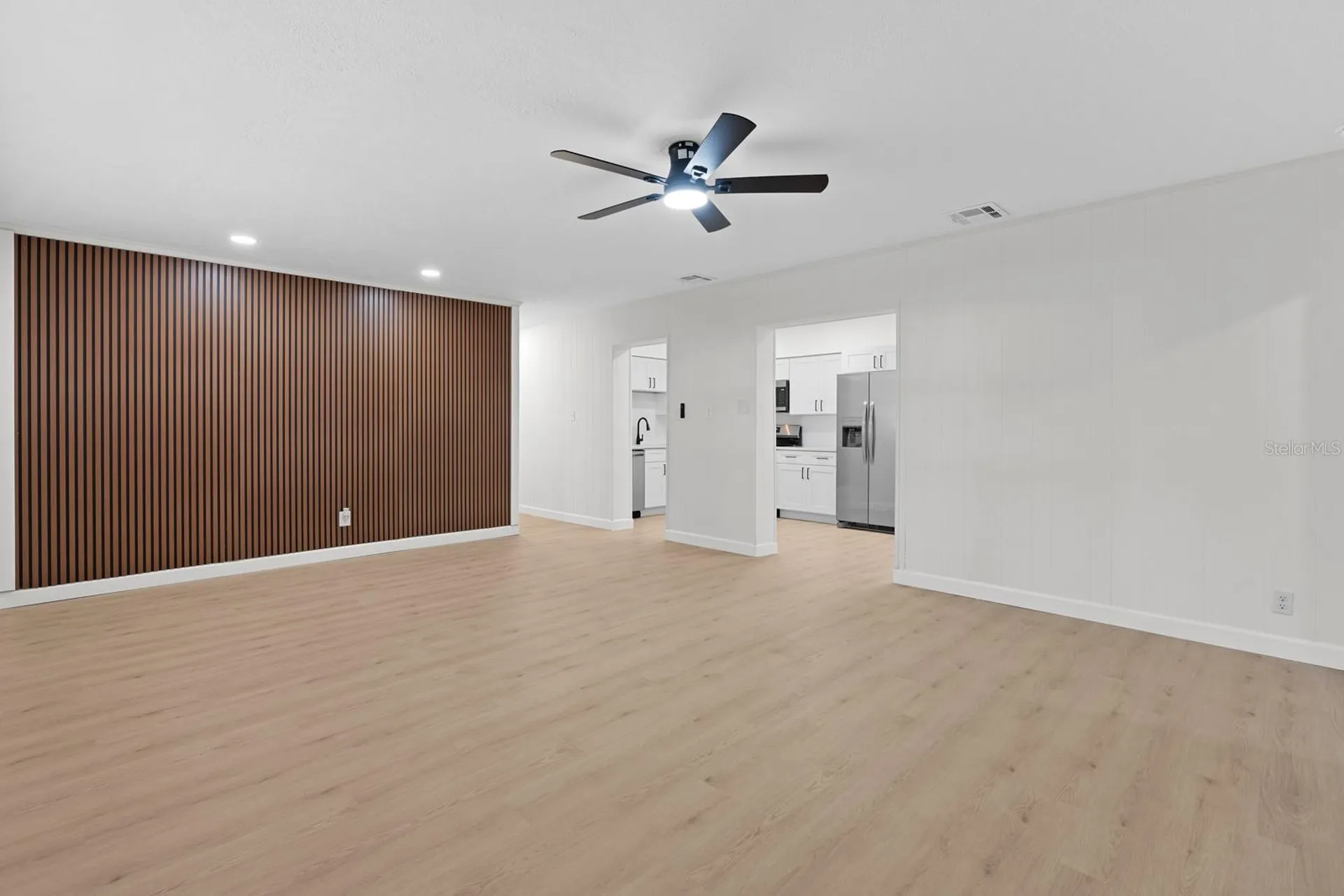 207 W Bougainvillea Avenue Tampa FL 33612
