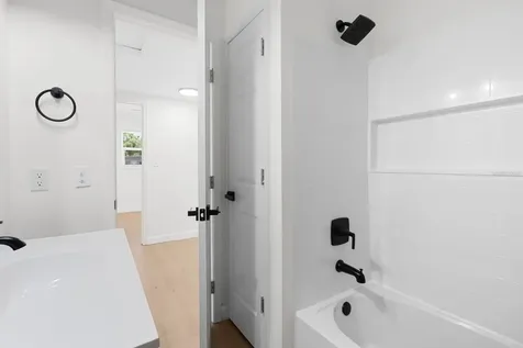 207 W Bougainvillea Avenue Tampa FL 33612