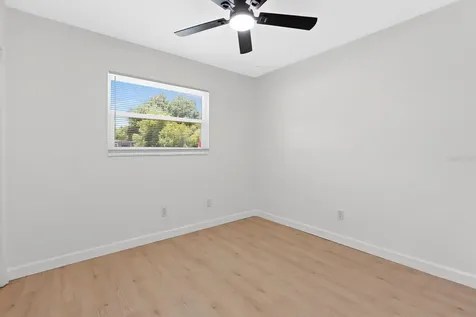 207 W Bougainvillea Avenue Tampa FL 33612