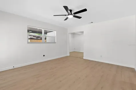 207 W Bougainvillea Avenue Tampa FL 33612